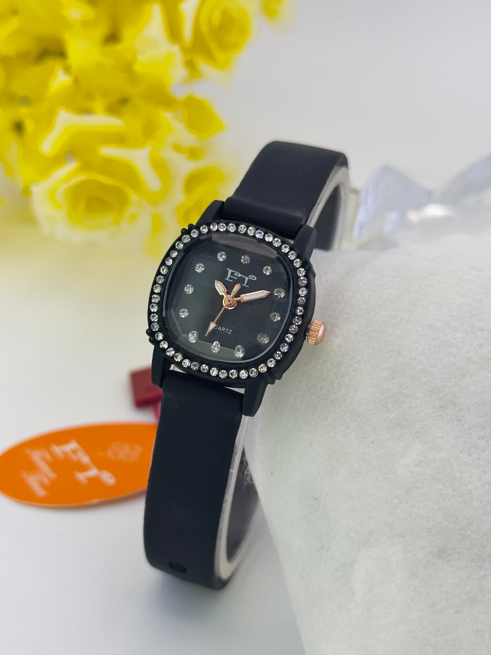 FT Luxe Halo Rubber Belt Watch Forever Times